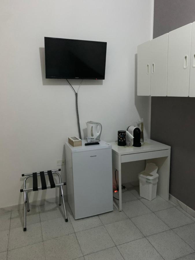 Bedroom Low Cost Di Elisa クアルトゥッチュ エクステリア 写真
